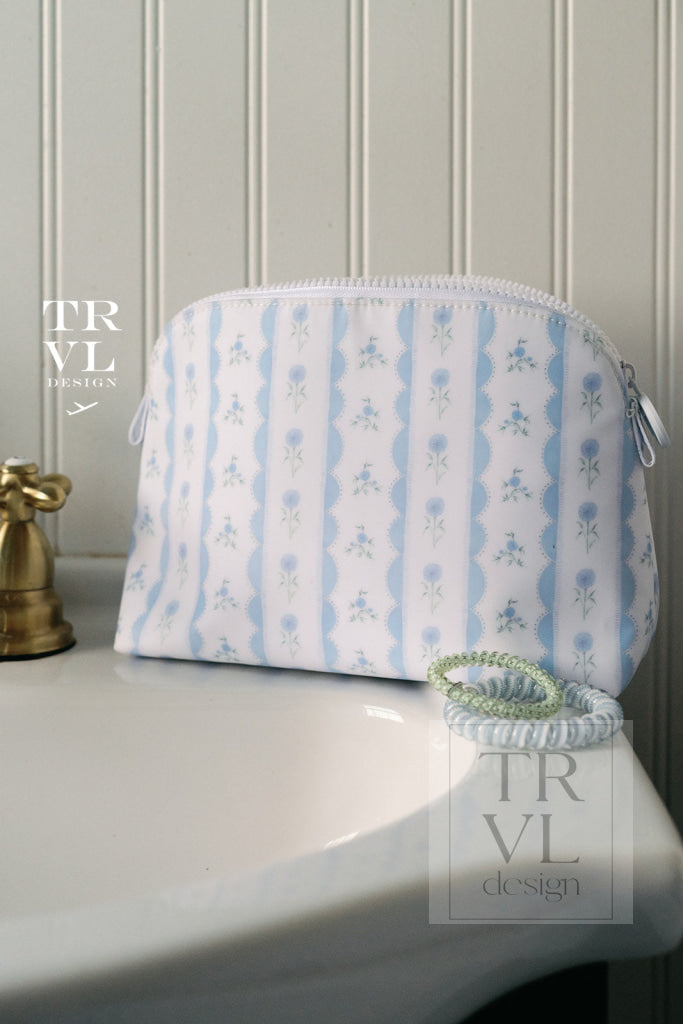 GOODIE COSMETIC BAG - RIBBON FLORAL BLUE - Cosmetic & Toiletry Bags