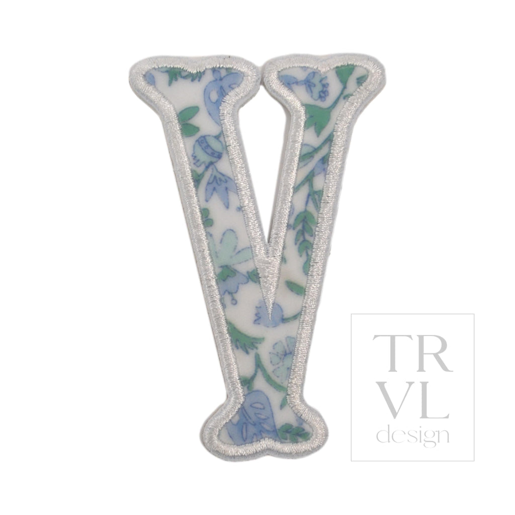 LETTER APPLIQUÉS - LARGE HAMPTONS FLORAL *2 PC PRE-PACK* - Letter V - Decorative Stickers