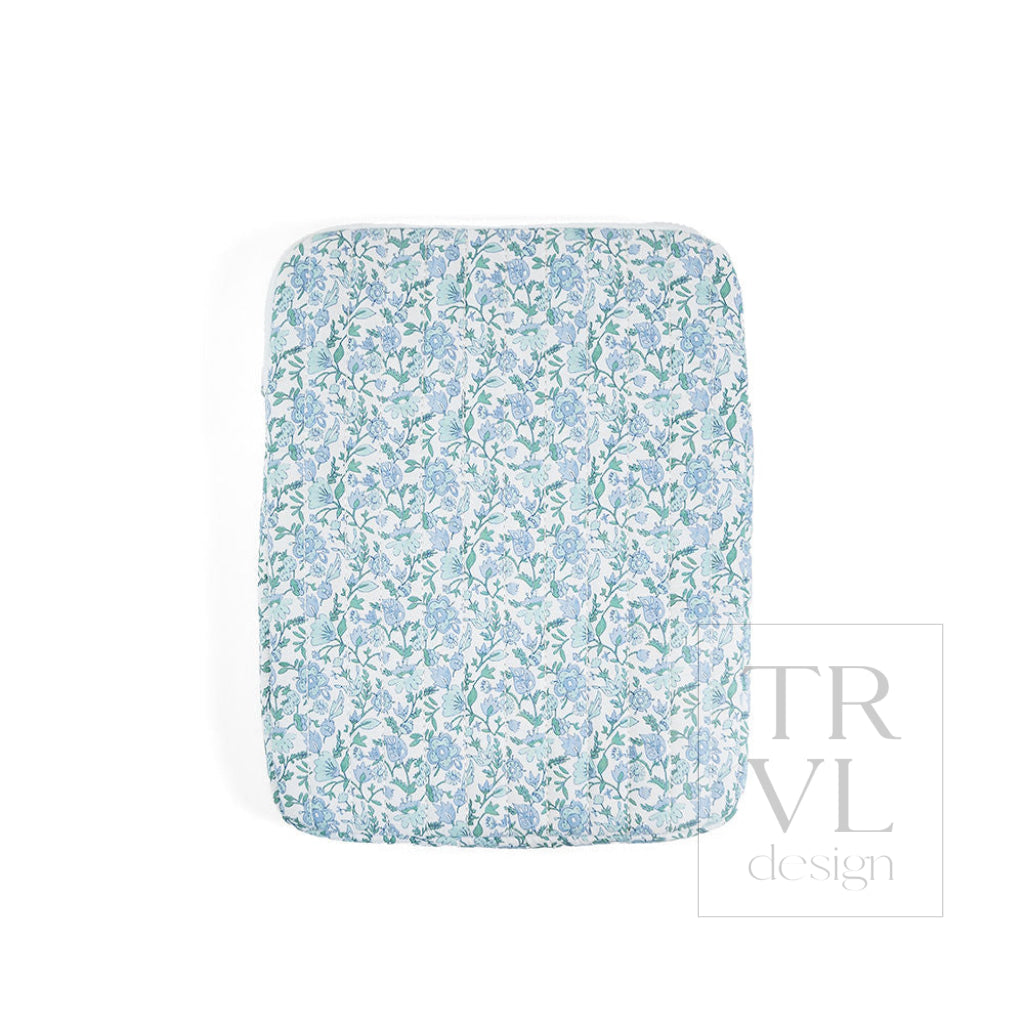 QUILTED TABLET CASE - HAMPTONS FLORAL - Travel Pouches