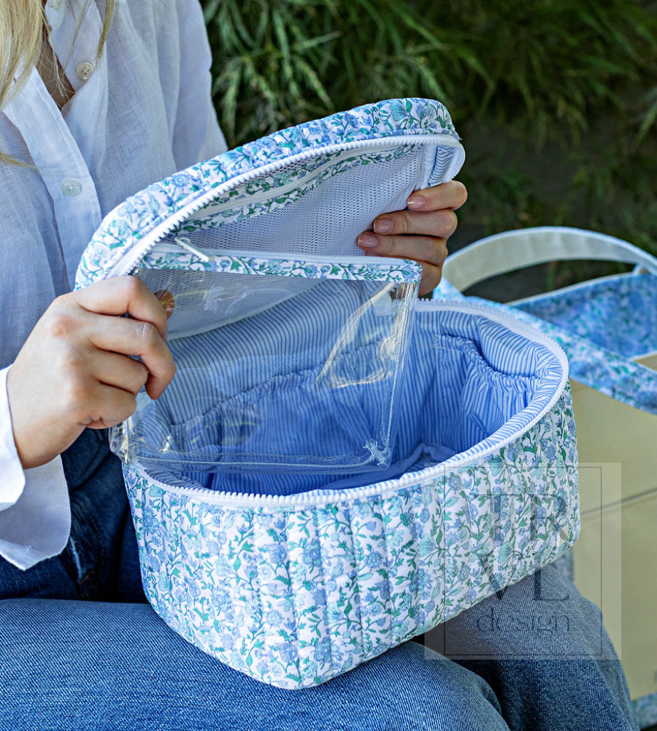 QUILTED TRAIN SET - HAMPTONS FLORAL - Cosmetic & Toiletry Bags