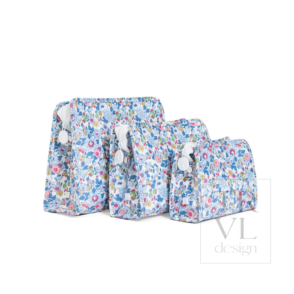ROADIE MEDIUM Zip Pouch - BRIDGEHAMPTON FLORAL *ETA Ship 6/30 - Travel Pouches