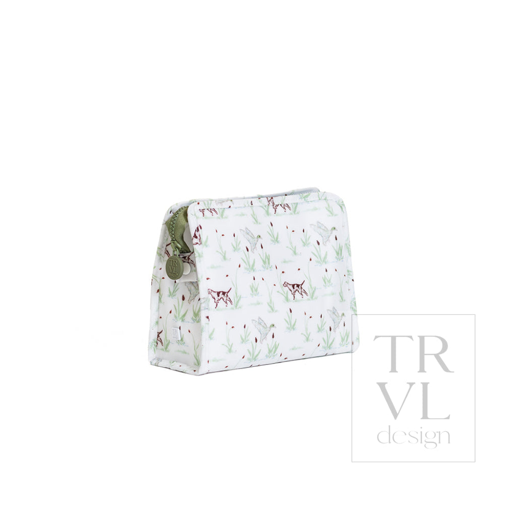 ROADIE MEDIUM Zip Pouch - THE HUNT - Travel Pouches
