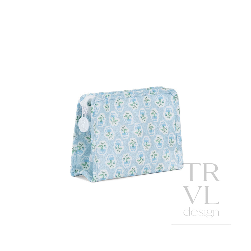ROADIE SMALL Zip Pouch - PETITE FLEUR BLUE - Travel Pouches
