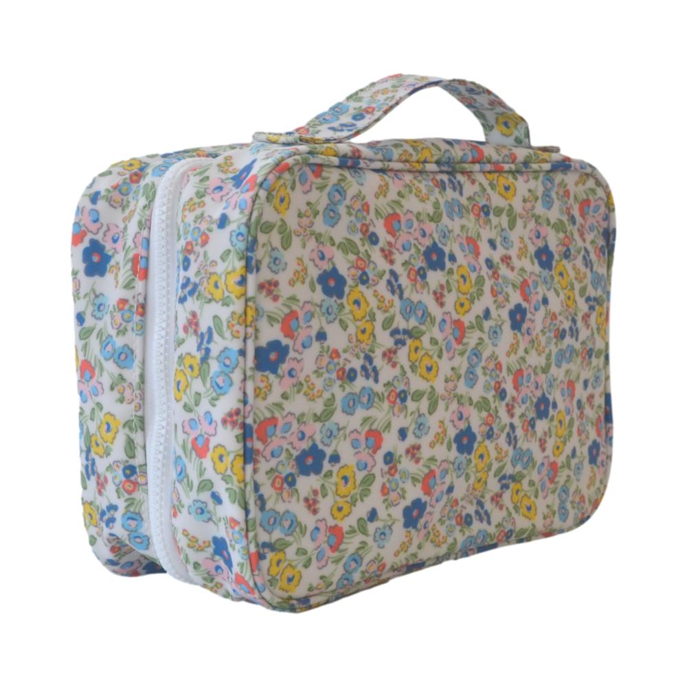 BUNDLE UP2 Hanging Toiletry Bag - POSIES