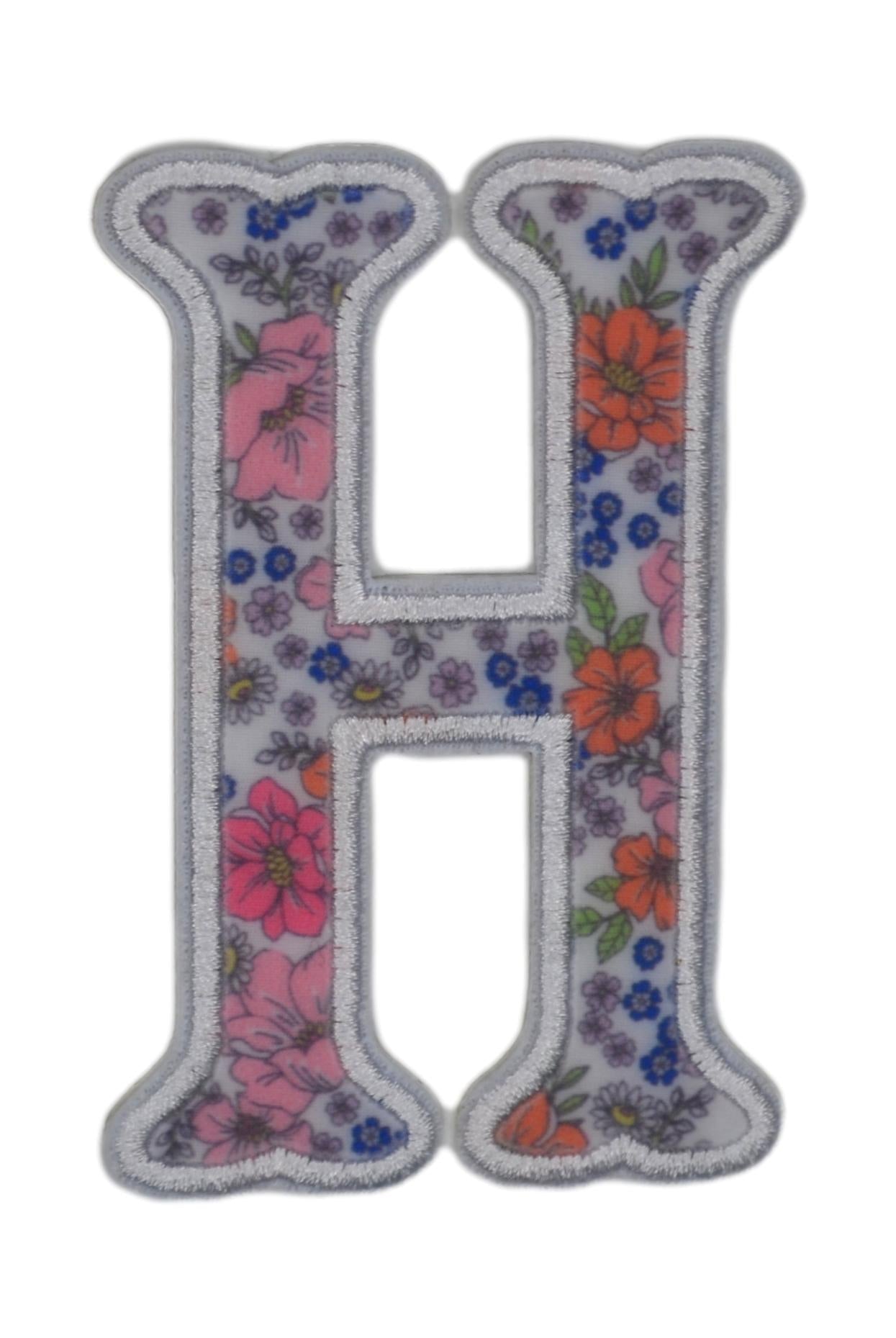 GARDEN FLORAL APPLIQUÉ LETTERS