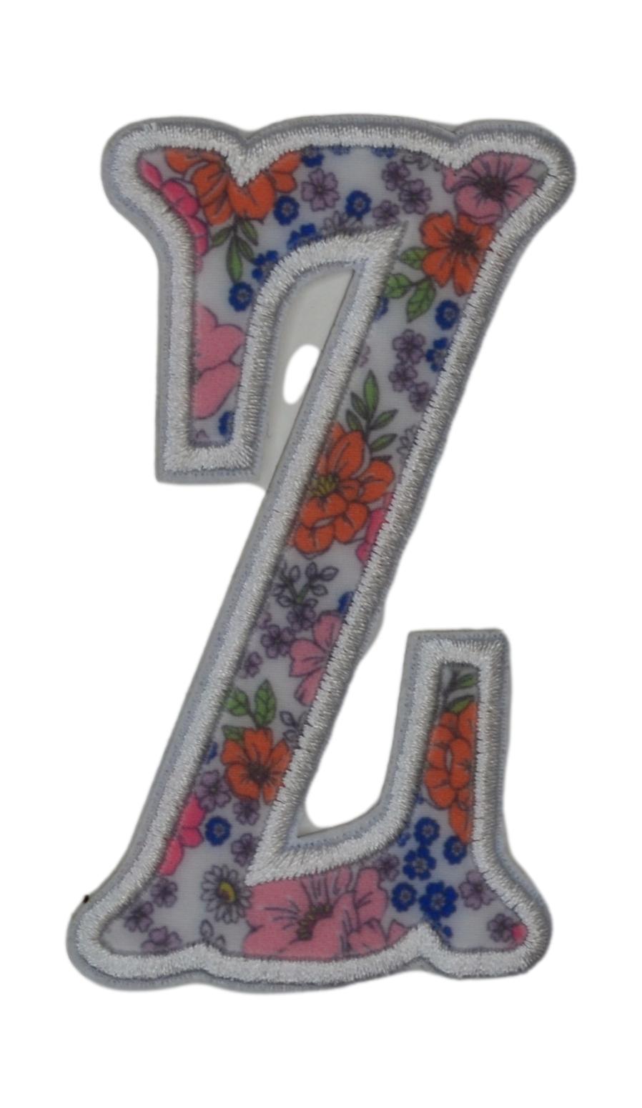 GARDEN FLORAL APPLIQUÉ LETTERS