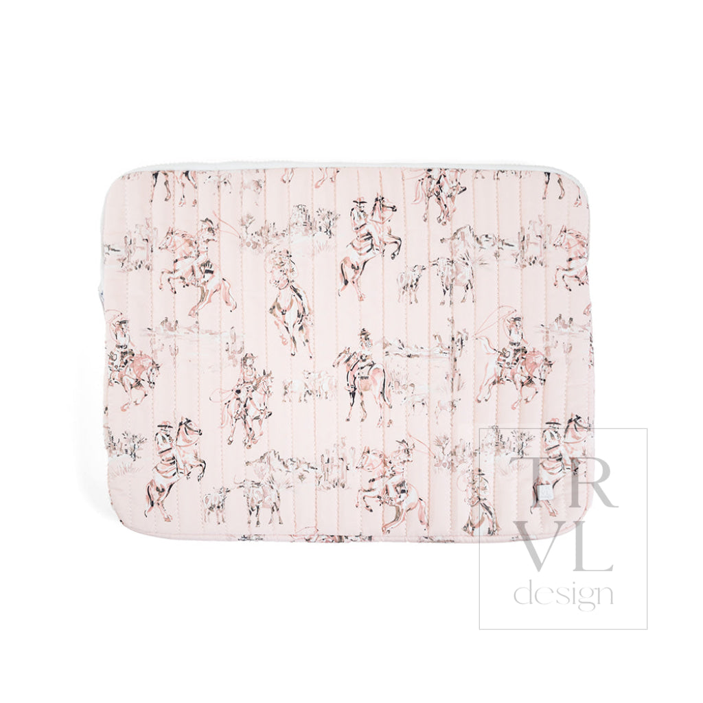 QUILTED LAPTOP SLEEVE - COWGIRL TOILE - Travel Pouches