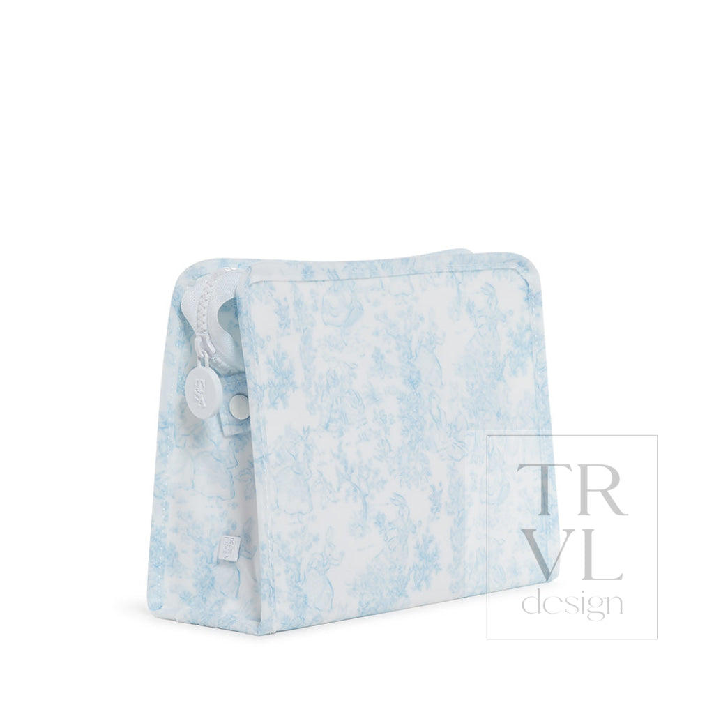 Roadie Medium - Bunny Toile Blue Zip Pouch *New!