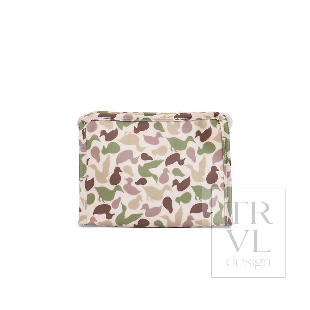 ROADIE MEDIUM Zip Pouch - DECOY CAMO - Travel Pouches